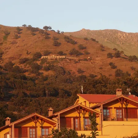 Acebuche En Valle Del Ambroz 乡村民宿 Casas del Monte