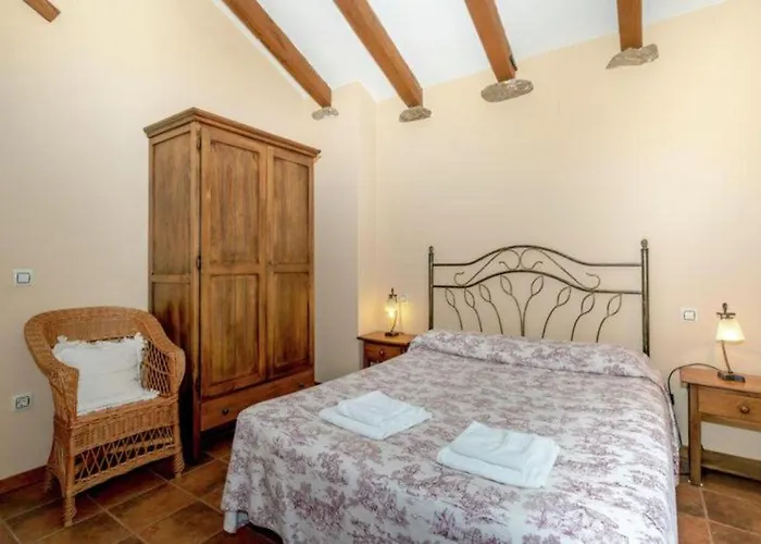 Country house Casa Rural Acebuche - Valle Del Ambroz, Caceres