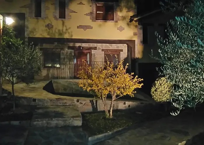 Casa Rural Acebuche - Valle Del Ambroz, Caceres * Casas del Monte